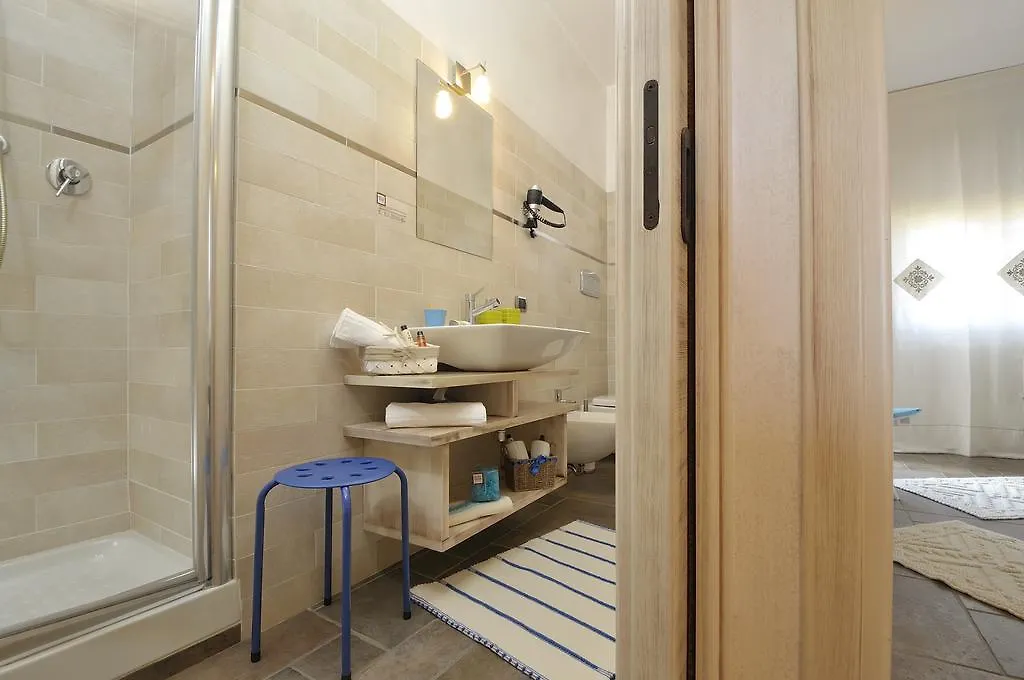 Bed and Breakfast Le Stanze di Patika Tortolì Bed & Breakfast
