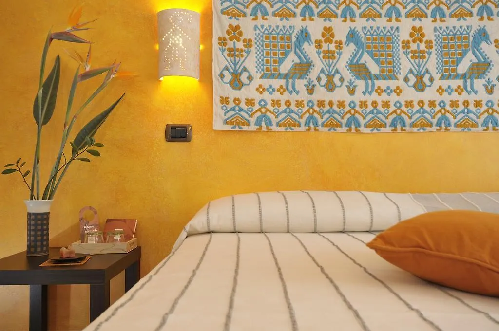Bed and Breakfast Le Stanze di Patika Tortolì Bed & Breakfast