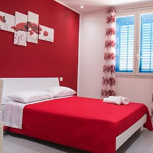 https://lisola-del-sole.sicilyhotelsitaly.net